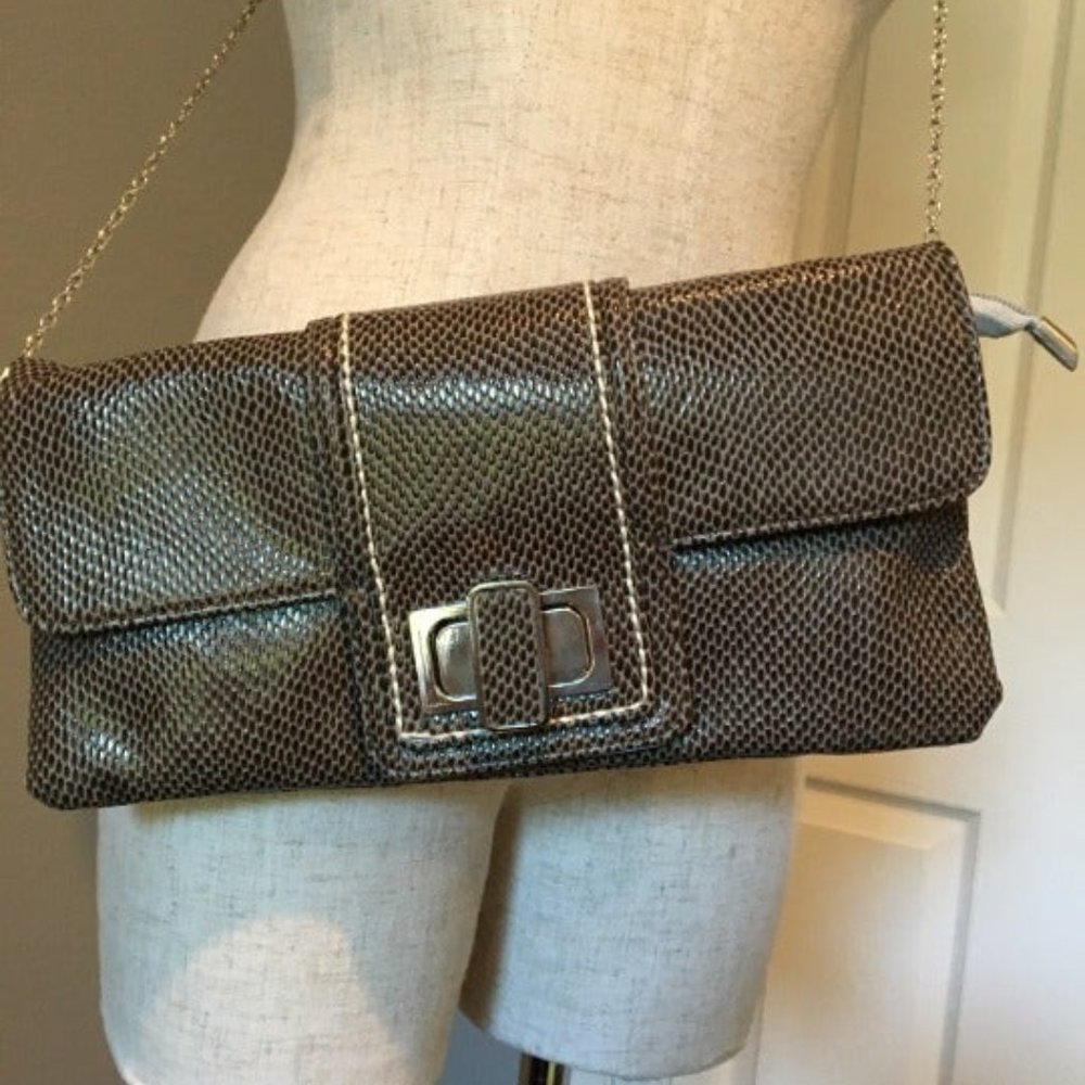 Leather-brown purse/clutch